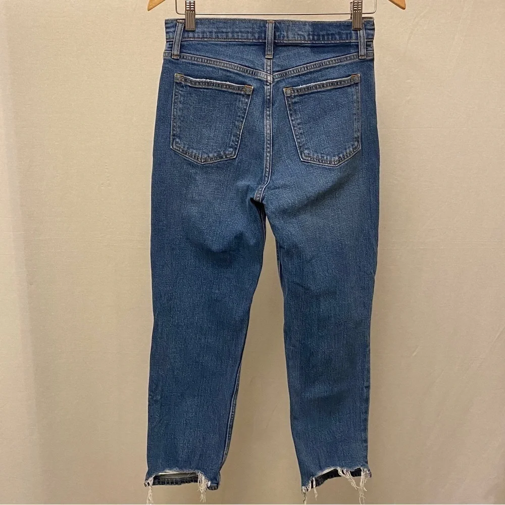 Abercrombie 4 Short (27) Mom High Rise Jeans Distressed Women’s Fray Hems